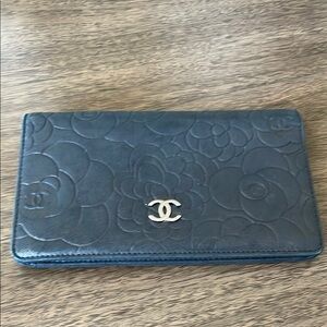 CHANEL Lambskin Leather Camilla Clutch Wallet